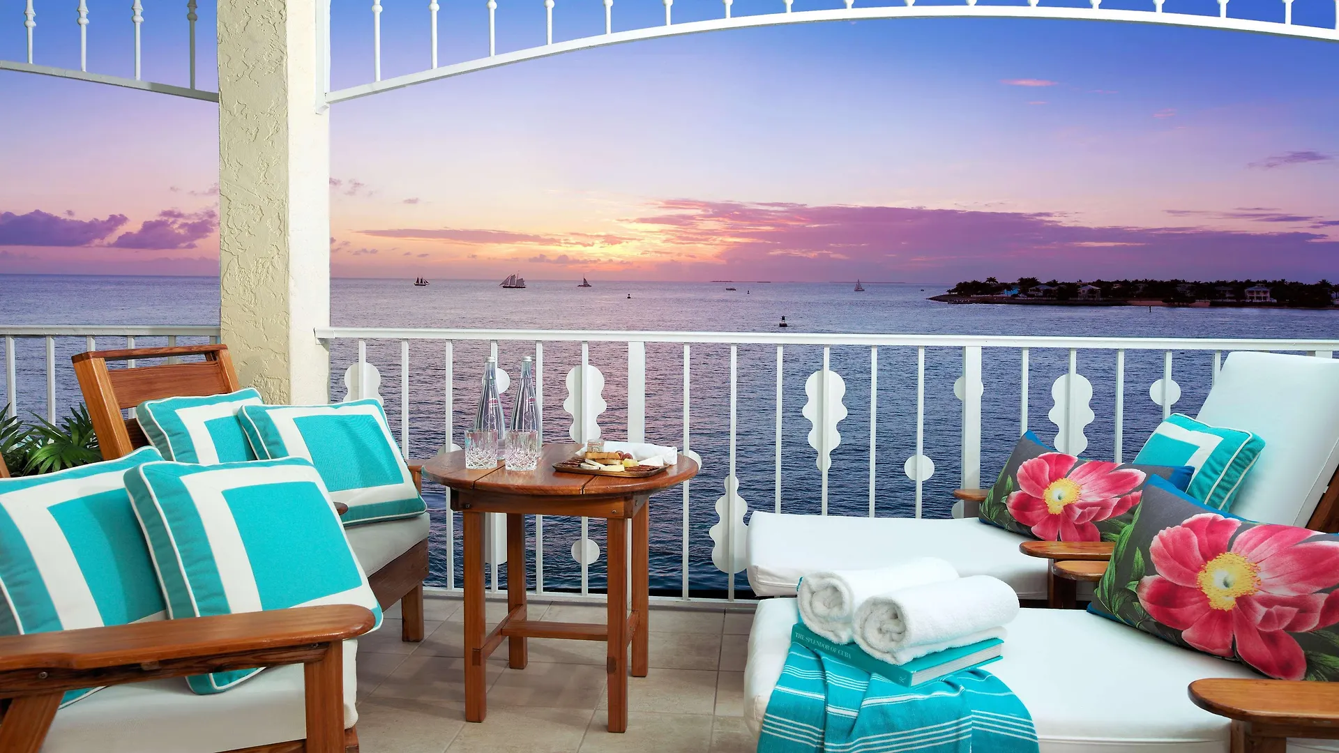 Ocean Key Resort & Spa, A Noble House Resort Key West
