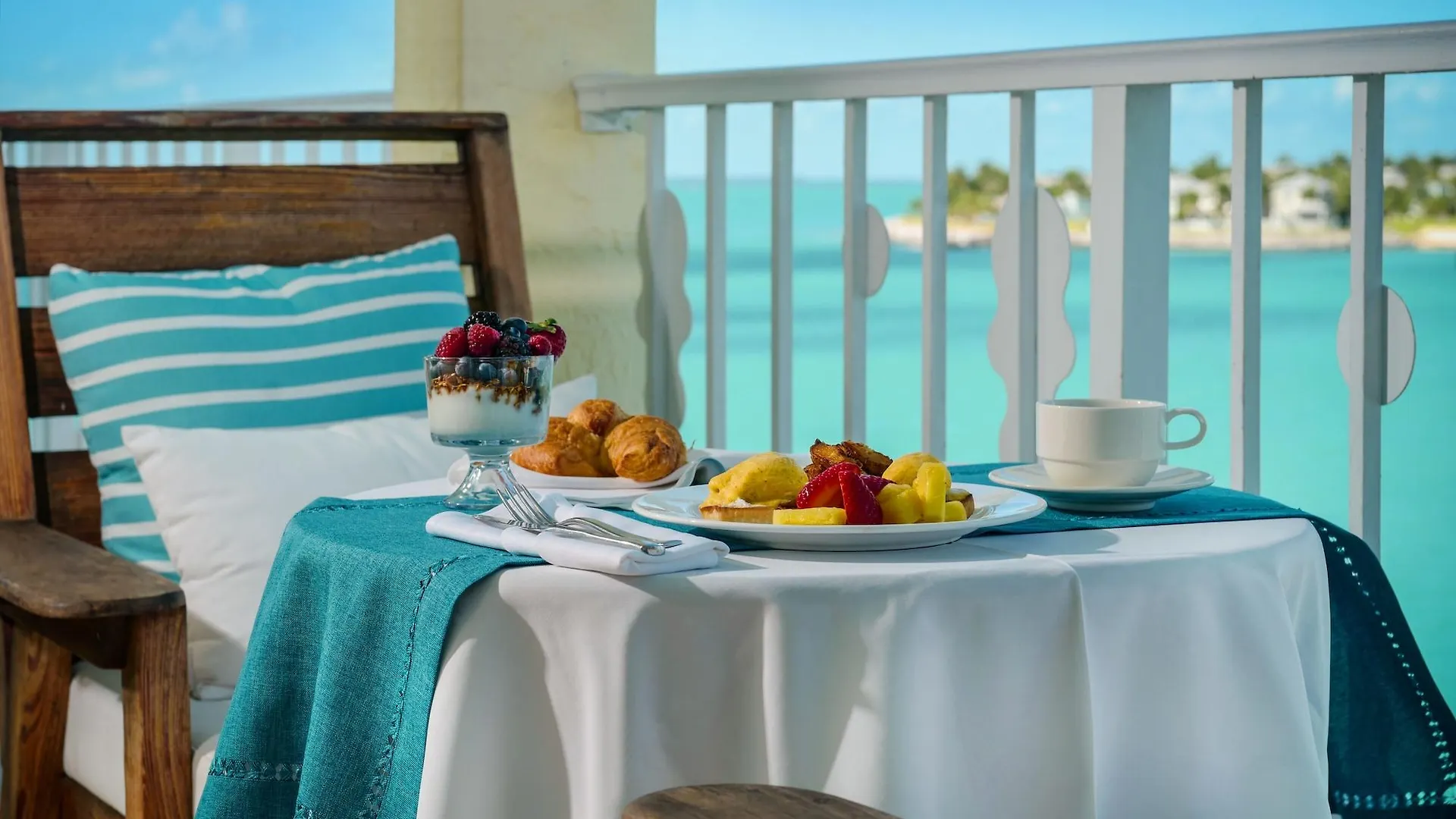 Ocean Key Resort & Spa, A Noble House Resort Key West
