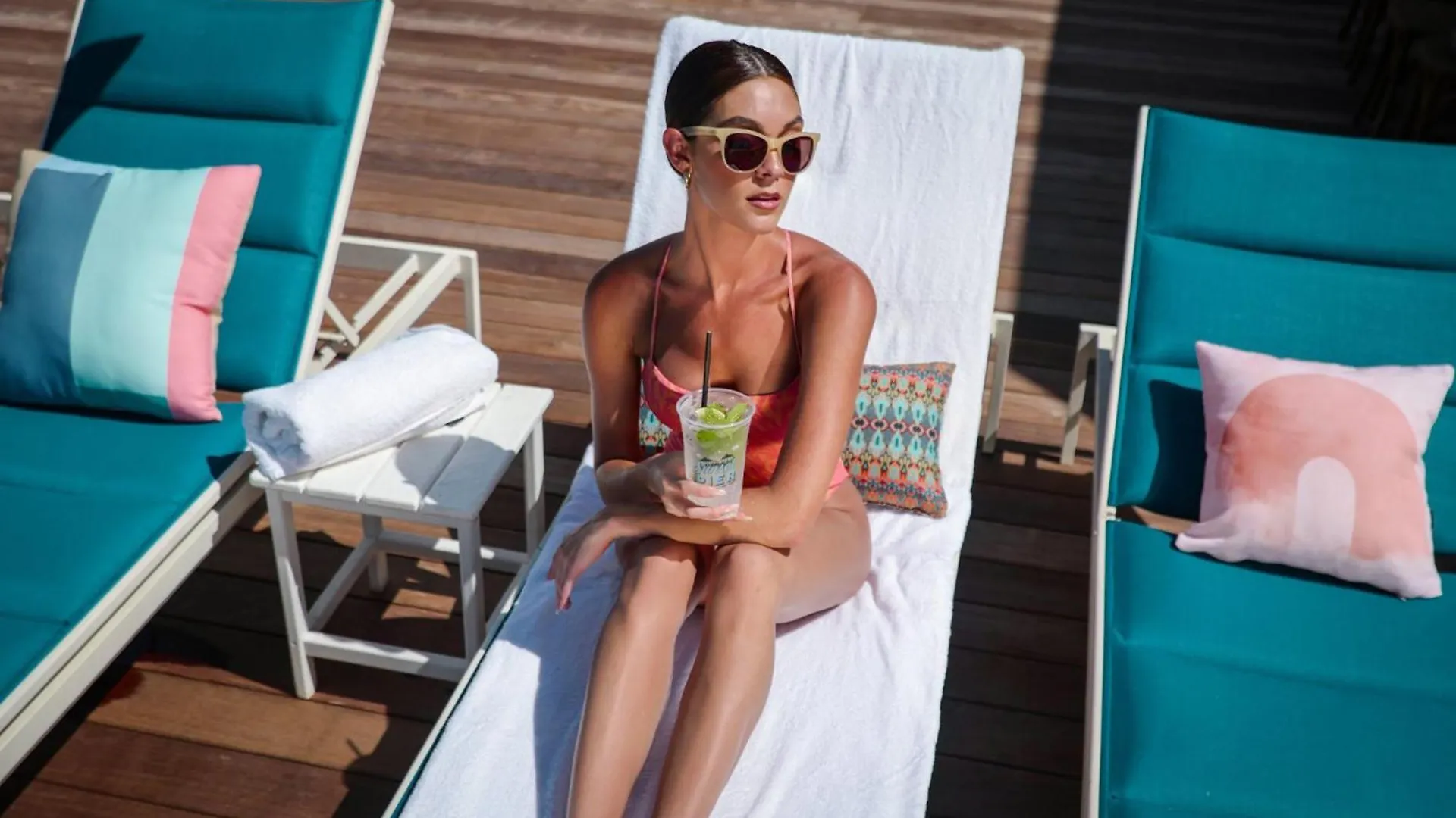 Ocean Key Resort & Spa, A Noble House Resort Key West