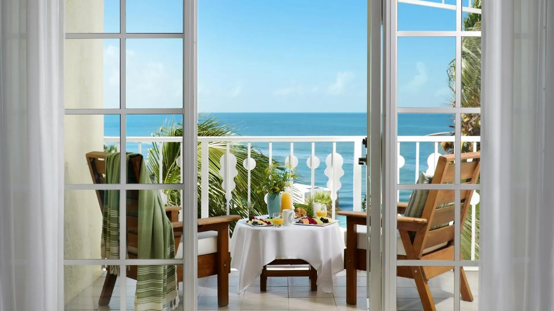 Ocean Key Resort & Spa, A Noble House Resort Key West